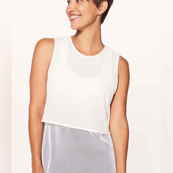 Lululemon Athletica || Mesh on Mesh Tank - Picture 2 of 11